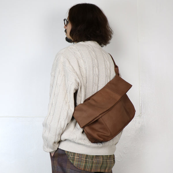 Shoulder bag -Matte-